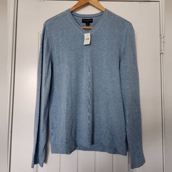 Banana Republic Sweaters - Banana Republic Light Blue V-Neck Sweater